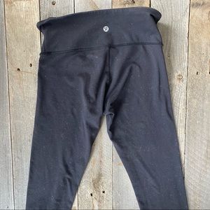 Black Lululemon Wunder Unders full length